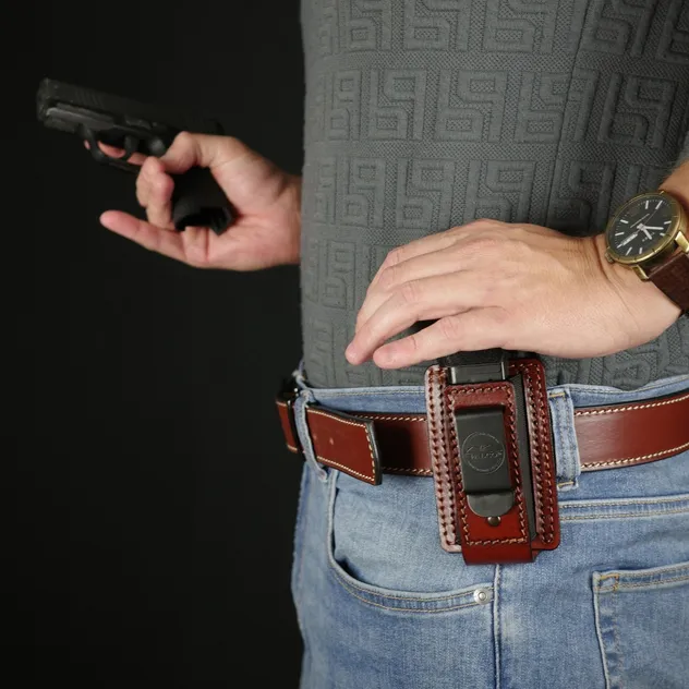 One pouch. More magazine options. The new F107 Universal Leather Magazine Pouch fits both double-stack magazines and .45 Auto single-stack magazines — all in a slim, versatile design.