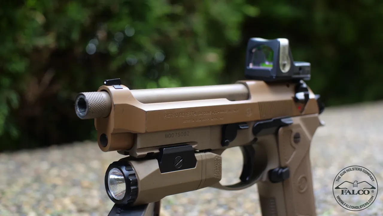Beretta M9A3 s kolimátorom Beretta M9A3 s kolimátorom