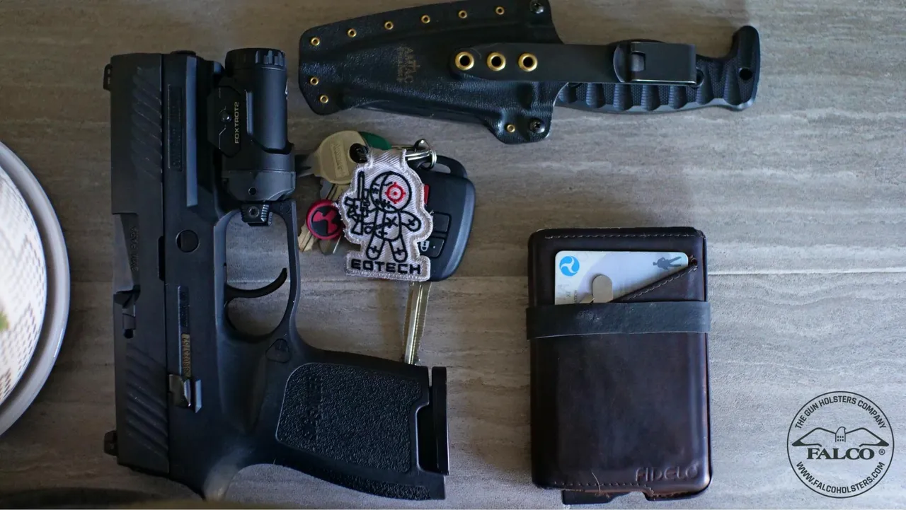 Sig Sauer P320 so svetlom Sig Sauer P320 so svetlom