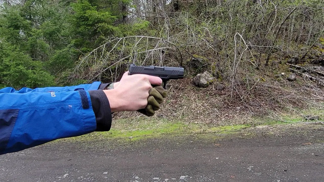 Trigger pressing Trigger pressing
