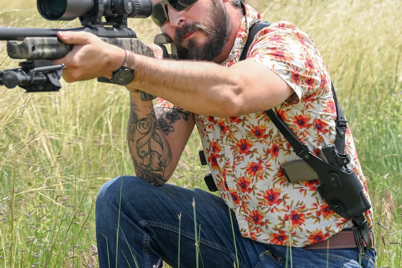 Shoulder holster for Springfield Hellcat PRO with RDS