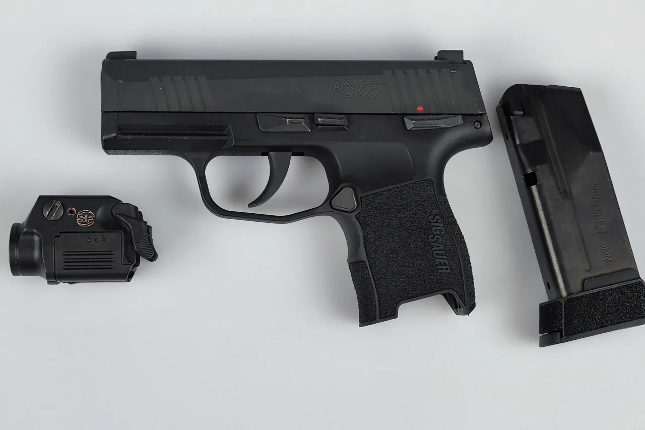 Surefire XSC Weaponlight for Sig Sauer P365