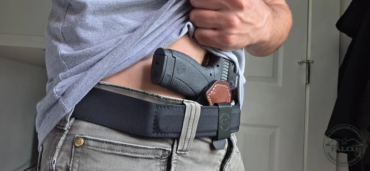 Falco A911Talonguard hybrid holster
