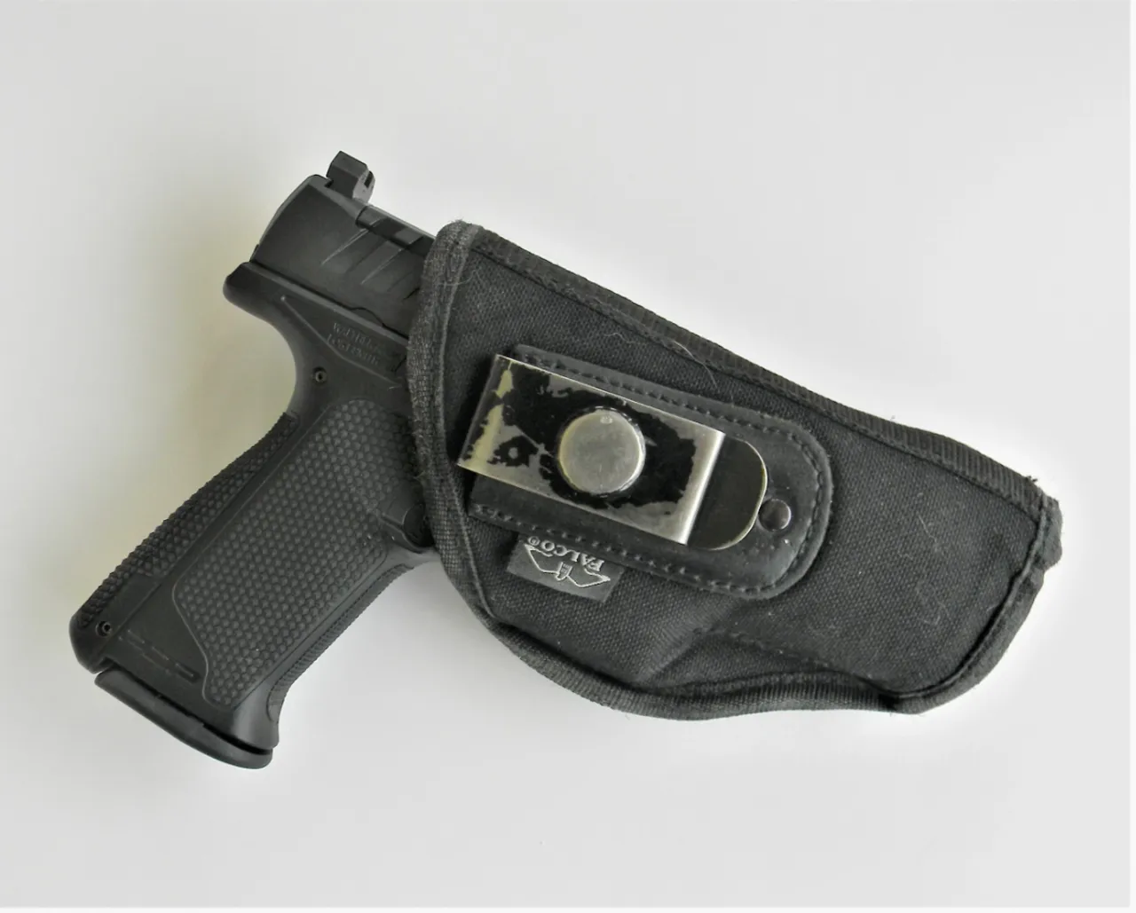 This decade old Falco holster still has much utility