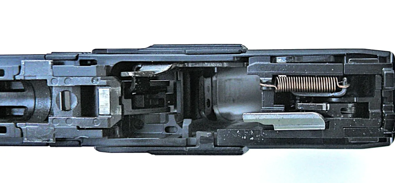Walthers mechanism is smooth rugged and simple