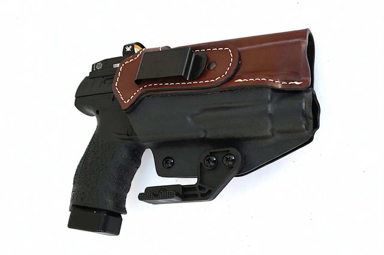 Walther Q5 rides in a Falco Talonguard A911 L