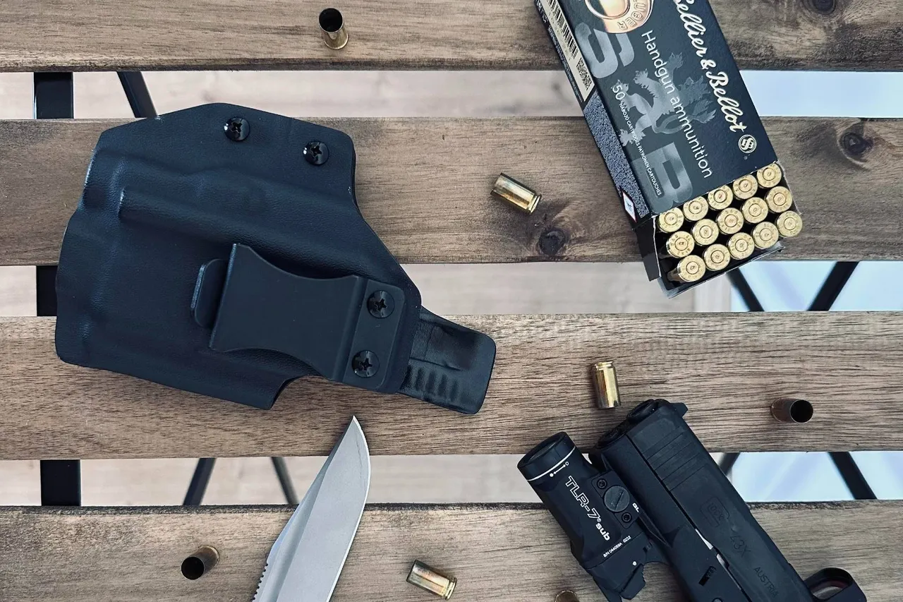 Kydexové IWB Pouzdro