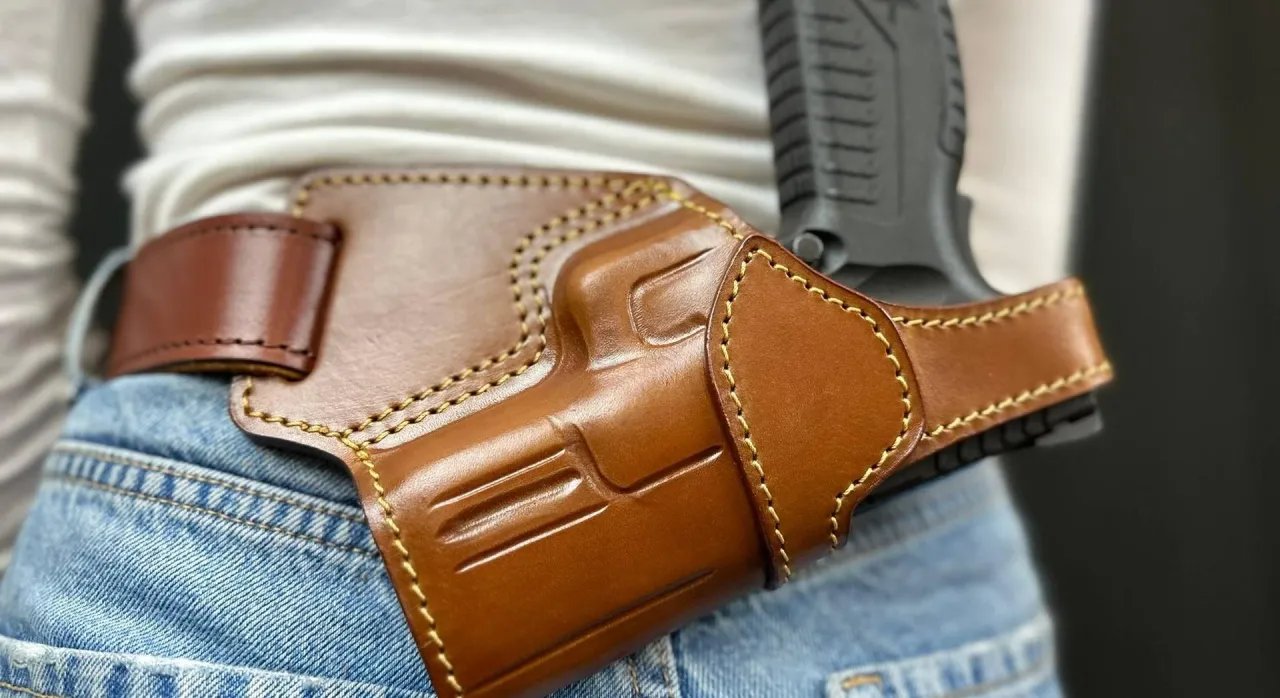 The C140 Leather SOB Holster Brown