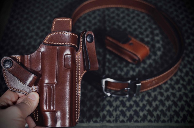 Full Size Leather Concealment Set