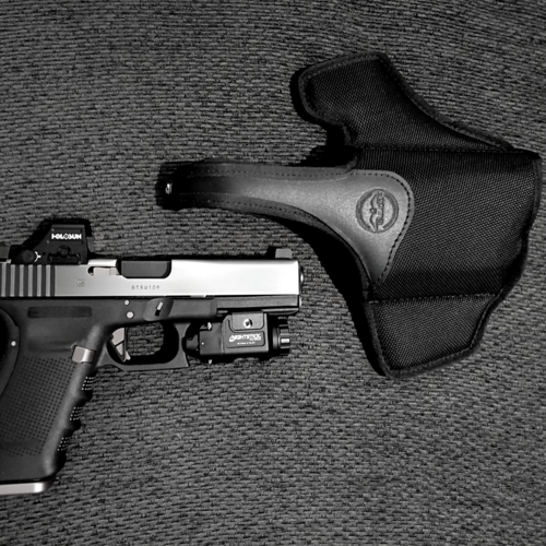Glock 19 Holster with Light