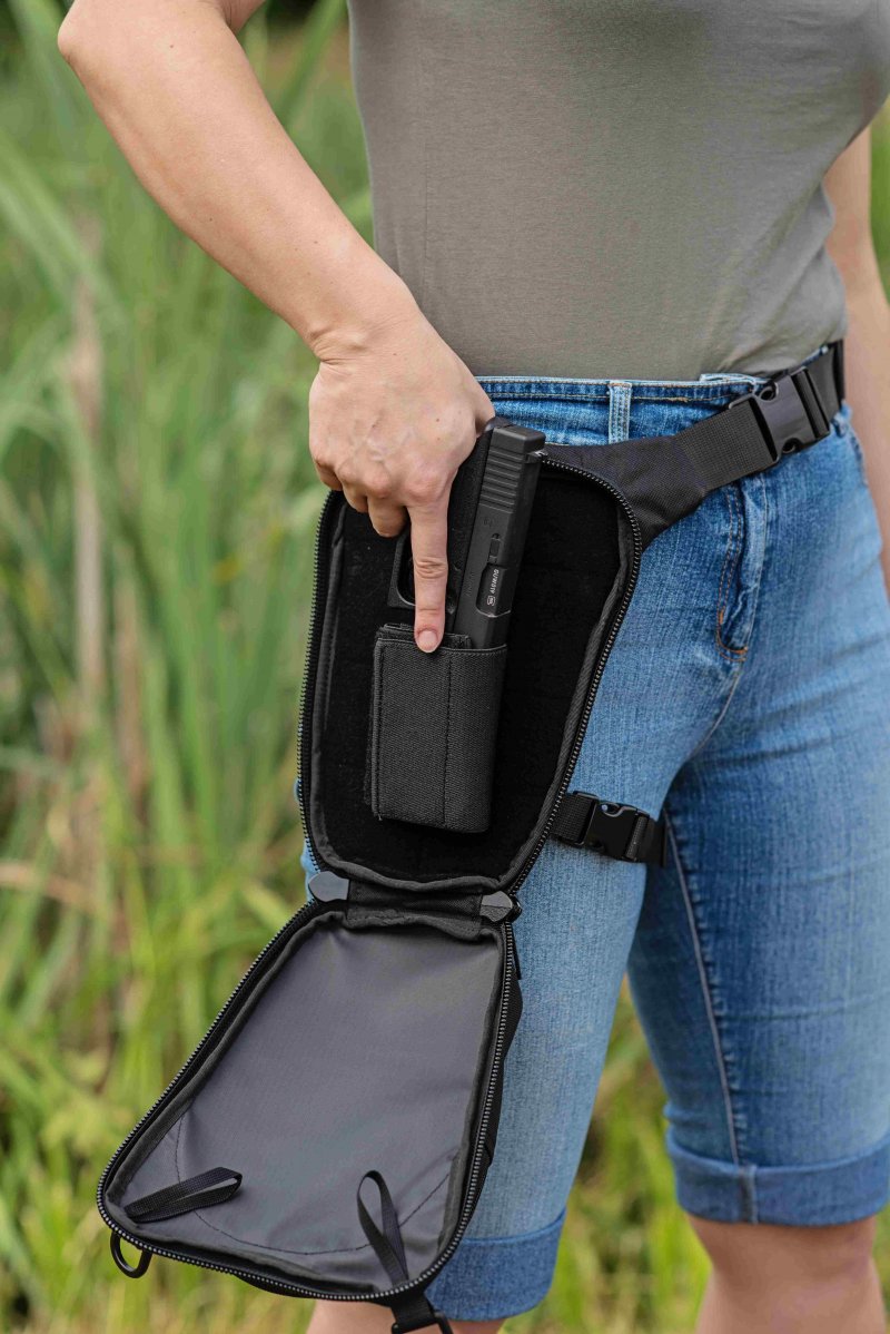 Jednoduchá taška na stehno pro skryté nošení zbraně